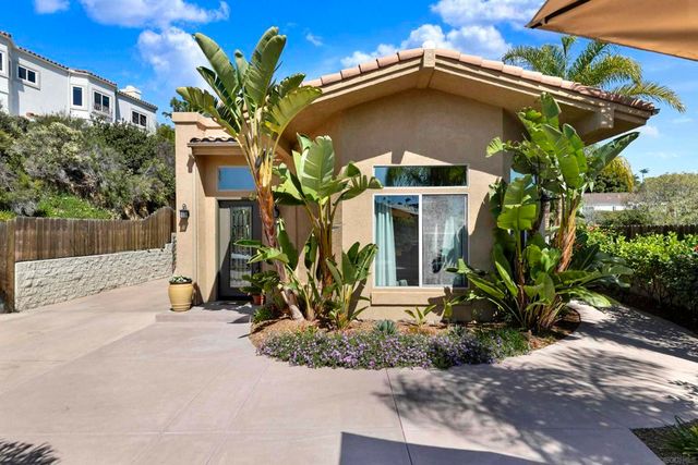 4390 Yuki Ln, Carlsbad, CA 92008