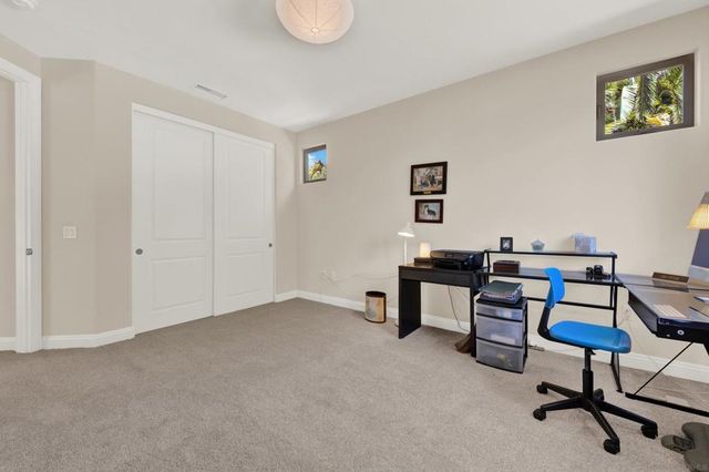 4390 Yuki Ln, Carlsbad, CA 92008