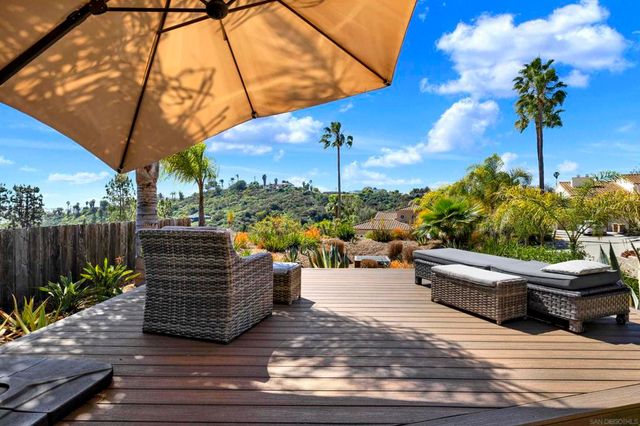 4390 Yuki Ln, Carlsbad, CA 92008