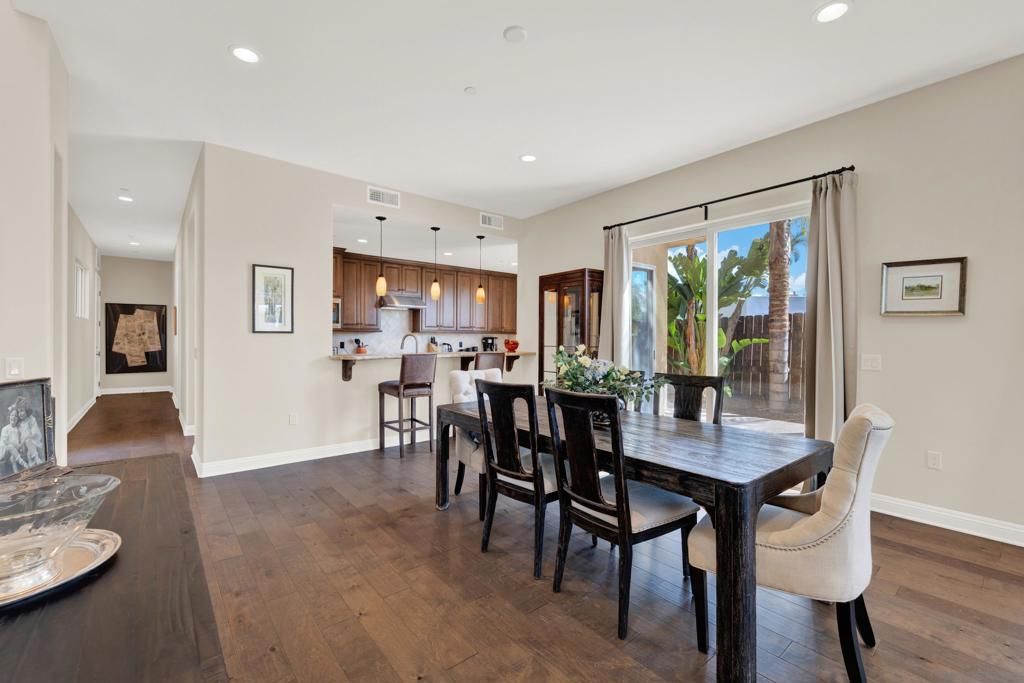 Image 11 of property listing at 4390 Yuki Ln, Carlsbad, CA 92008