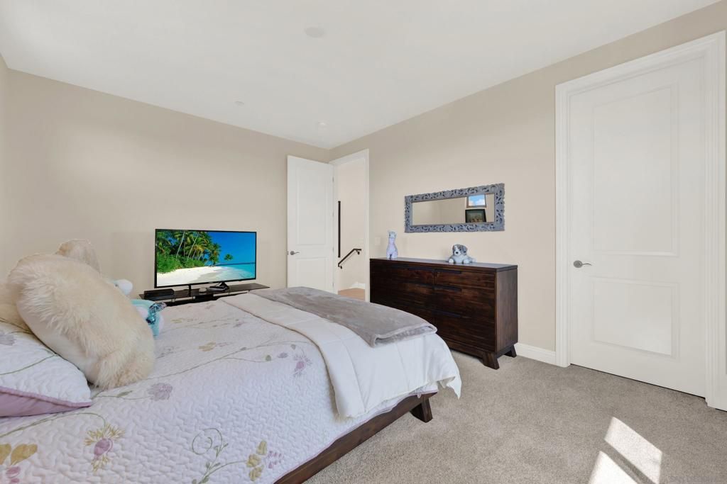 Image 31 of property listing at 4390 Yuki Ln, Carlsbad, CA 92008