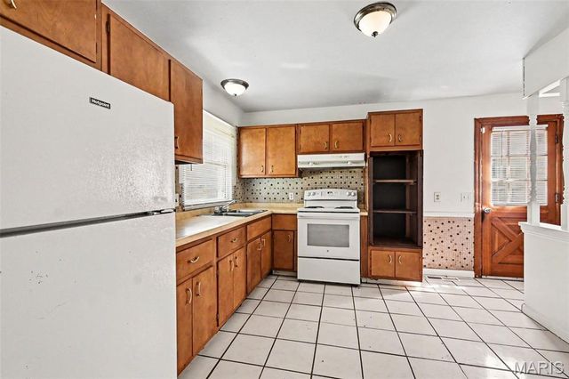 4413 Remus Drive, Florissant, MO 63033