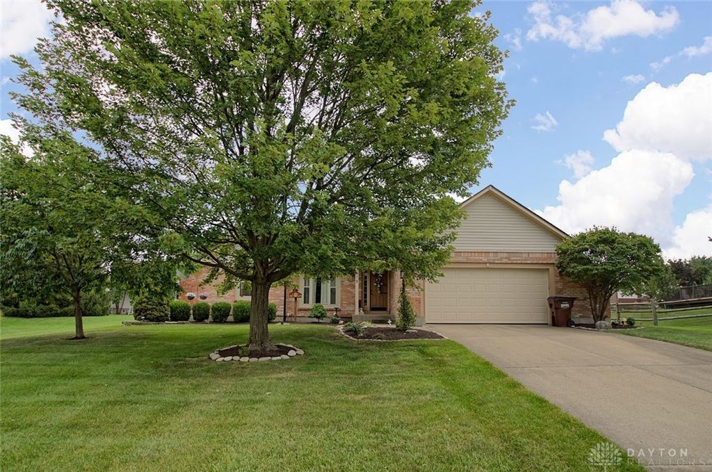 7078 Lakota Ridge Drive, Liberty Twp, OH 45011