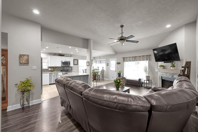 2010 Wickburn Drive, Spring, TX 77386