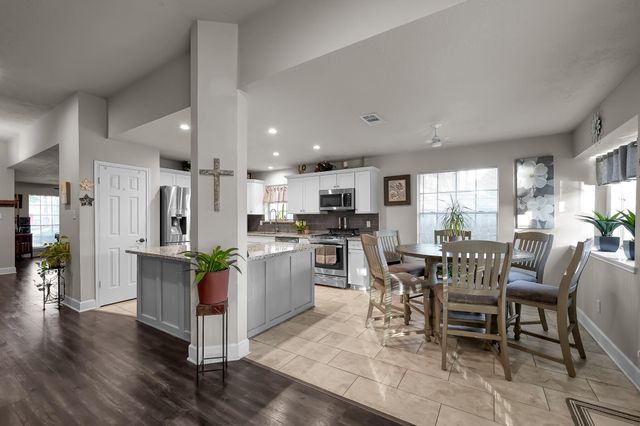 2010 Wickburn Drive, Spring, TX 77386