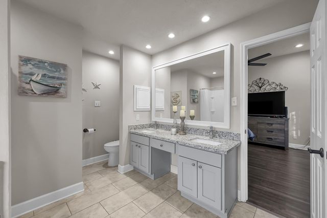 2010 Wickburn Drive, Spring, TX 77386