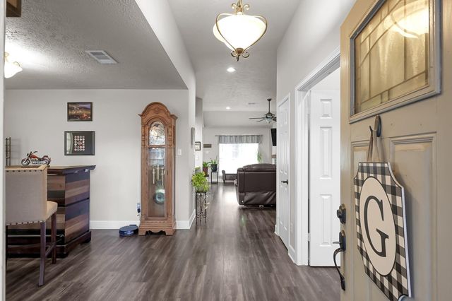 2010 Wickburn Drive, Spring, TX 77386