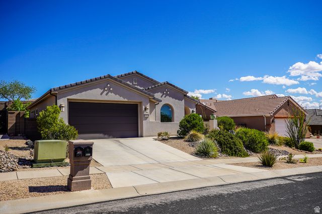 2683 E CLEAR DR, Washington, UT 84780