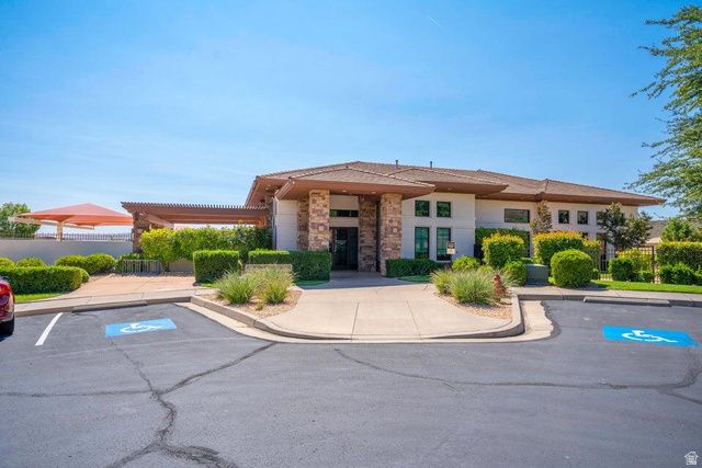2683 E CLEAR DR, Washington, UT 84780