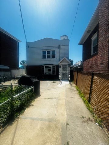 3280 radio Drive, Bronx, NY 10465