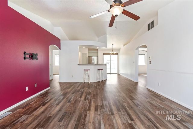 11927 Colonial, Caldwell, ID 83605