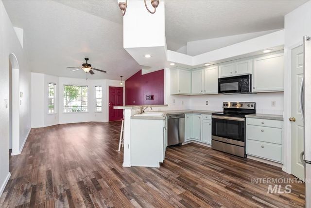 11927 Colonial, Caldwell, ID 83605