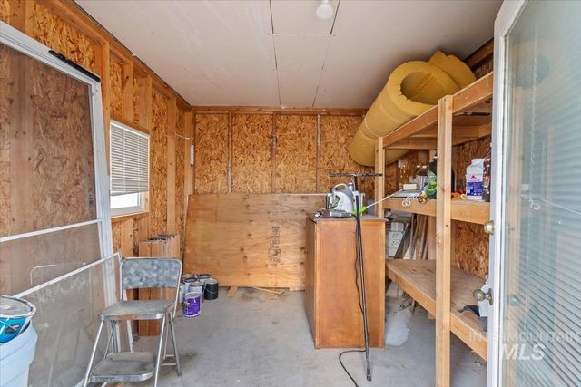 11927 Colonial, Caldwell, ID 83605