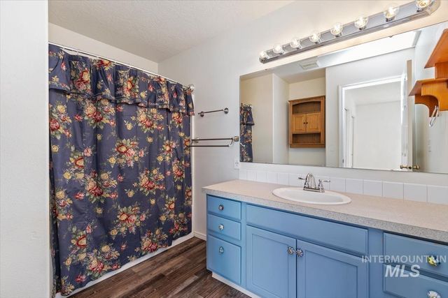 11927 Colonial, Caldwell, ID 83605