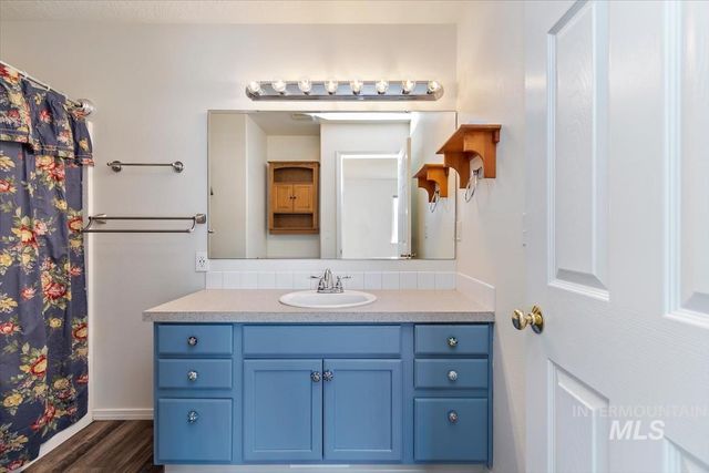 11927 Colonial, Caldwell, ID 83605