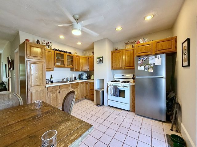 512 East 3rd Street, Boston, MA 02127