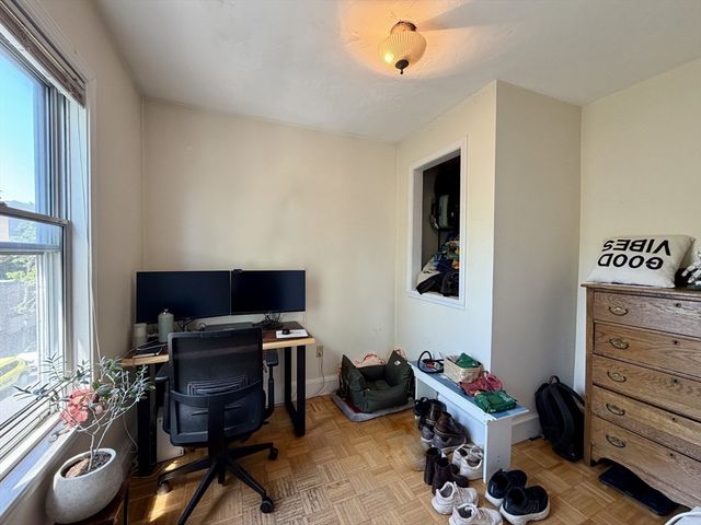 512 East 3rd Street, Boston, MA 02127