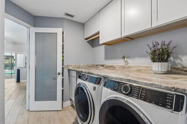 2900 LAKE SAXON DRIVE, Land O Lakes, FL 34639