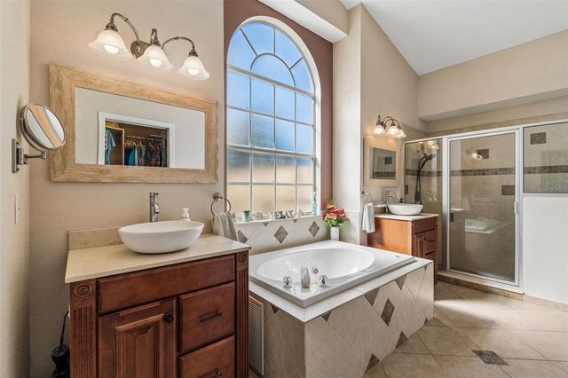 2900 LAKE SAXON DRIVE, Land O Lakes, FL 34639