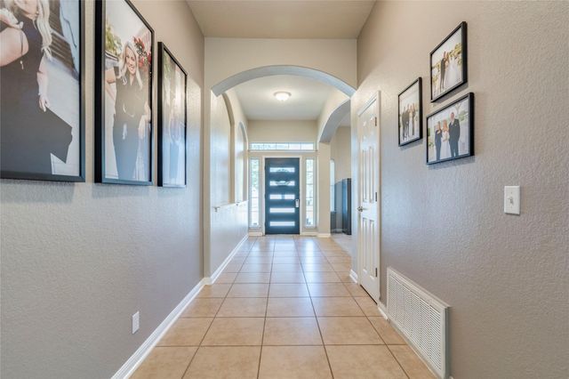 812 Dover Castle LN, Pflugerville, TX 78660