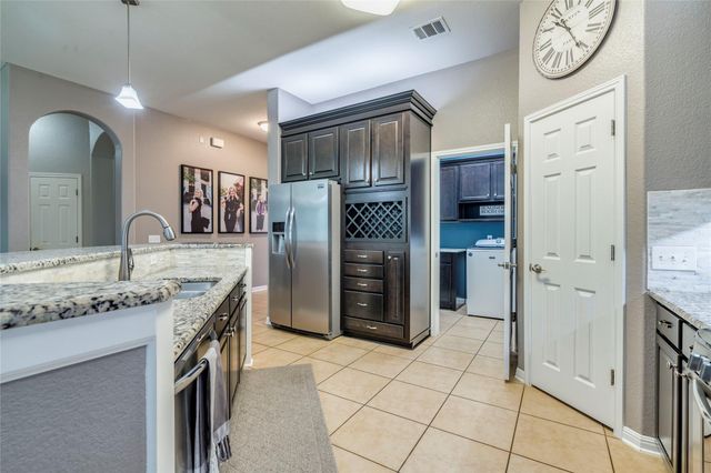 812 Dover Castle LN, Pflugerville, TX 78660