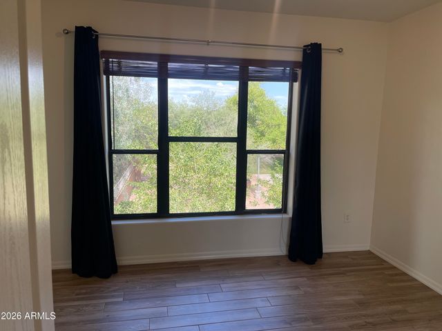 20660 N 40TH Street 2082, Phoenix, AZ 85050
