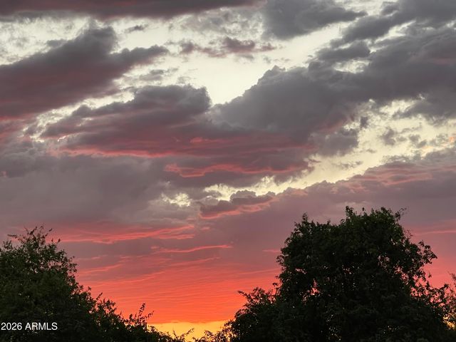 20660 N 40TH Street 2082, Phoenix, AZ 85050