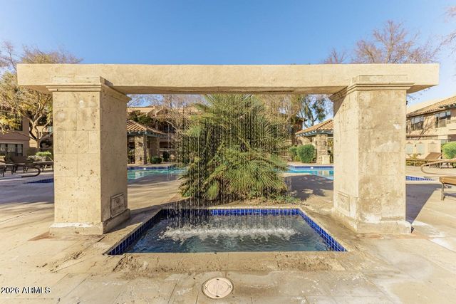 20660 N 40TH Street 2082, Phoenix, AZ 85050