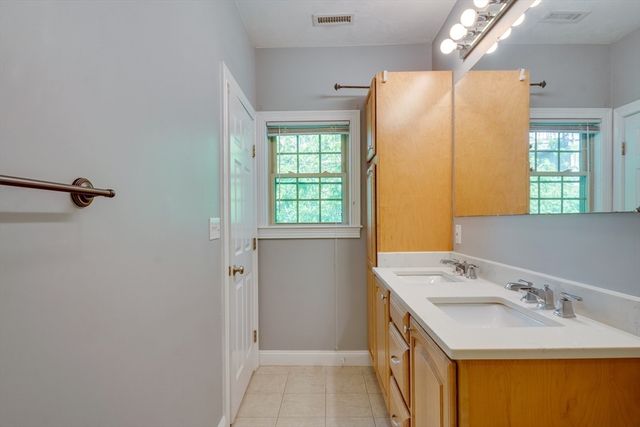 99 Princeton Ave, Waltham, MA 02451
