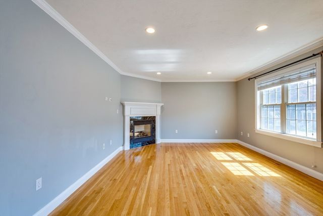 99 Princeton Ave, Waltham, MA 02451