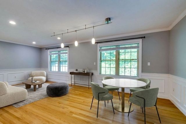 99 Princeton Ave, Waltham, MA 02451