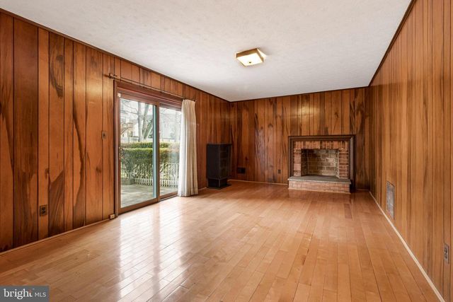 6011 BRADLEY BLVD, Bethesda, MD 20817