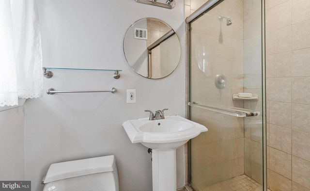 6011 BRADLEY BLVD, Bethesda, MD 20817