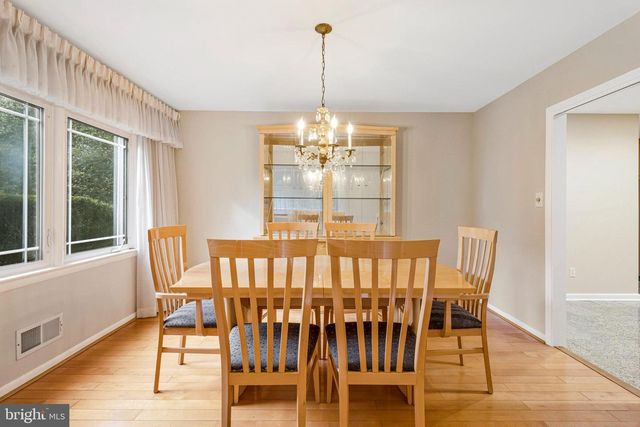 6011 BRADLEY BLVD, Bethesda, MD 20817