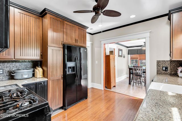 817 Washington Avenue, Palmyra, NJ 08065
