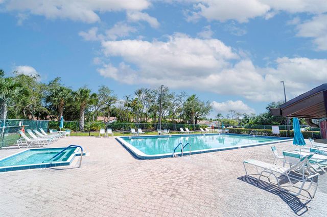 2762 SW Matheson Avenue 111-a2, Palm City, FL 34990