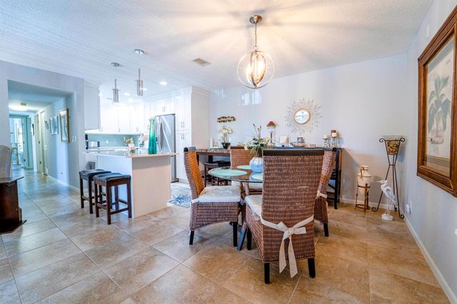 2762 SW Matheson Avenue 111-a2, Palm City, FL 34990