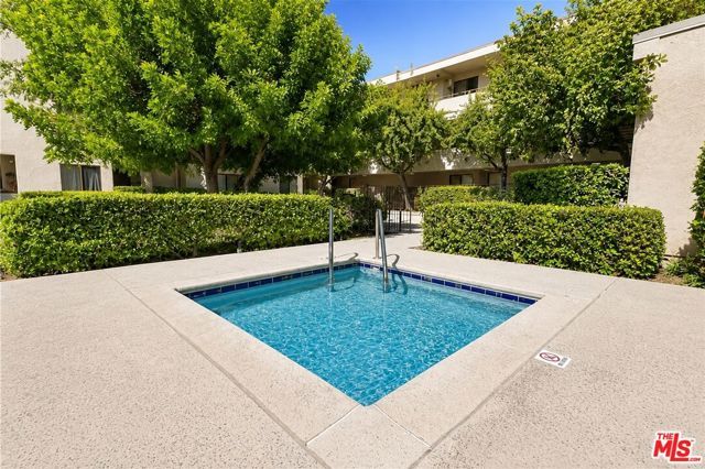 6825 Alabama Avenue 311, Los Angeles, CA 91303