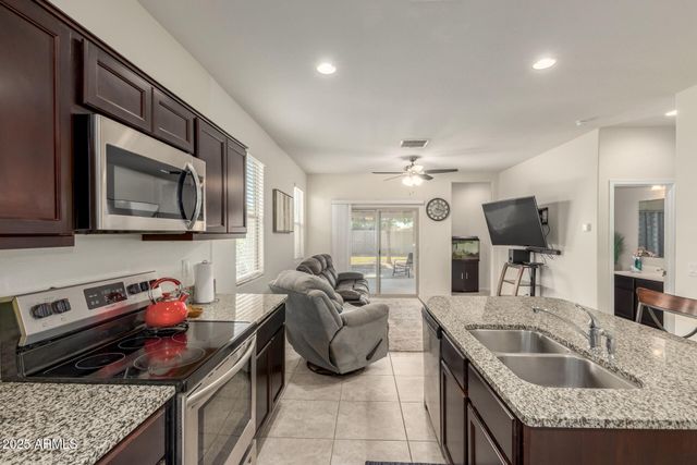 11667 E MARIGOLD Lane, Florence, AZ 85132