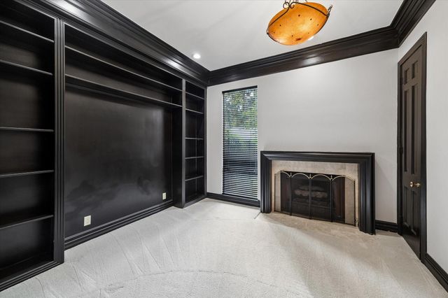 2303 Woods Estates Drive, Kingwood, TX 77339