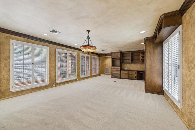 2303 Woods Estates Drive, Kingwood, TX 77339
