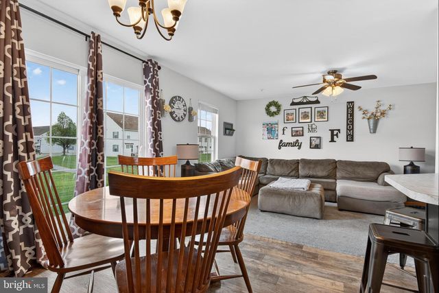 553 BROOKWOOD DR, Palmyra, PA 17078