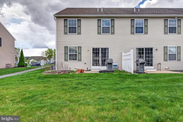 553 BROOKWOOD DR, Palmyra, PA 17078