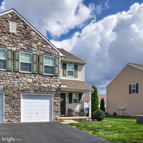 553 BROOKWOOD DR, Palmyra, PA 17078