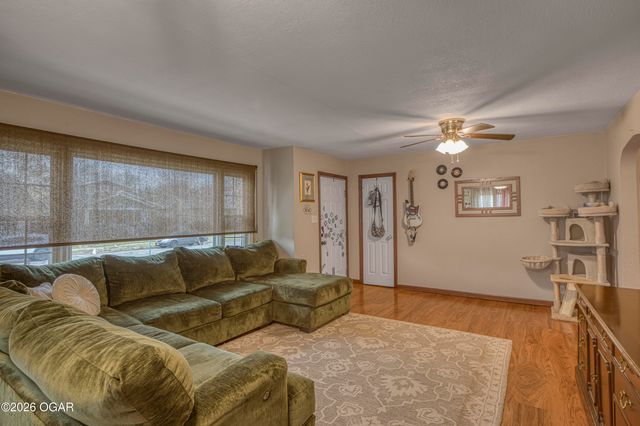 410 N Sergeant Avenue, Joplin, MO 64801