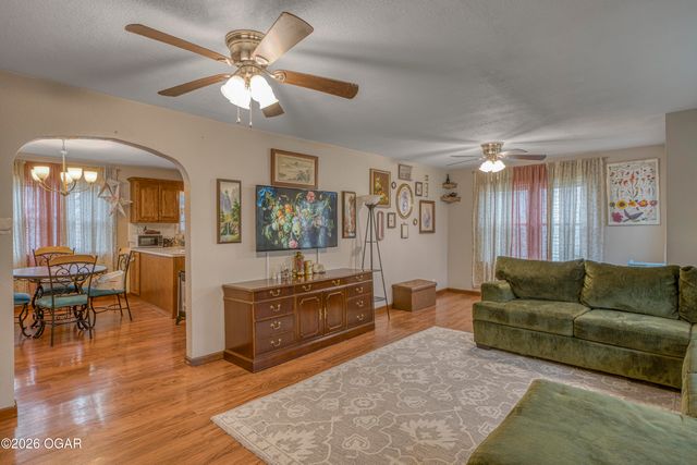 410 N Sergeant Avenue, Joplin, MO 64801