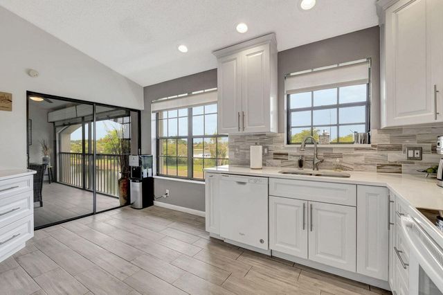 8320 WATERLINE Drive 201, Boynton Beach, FL 33472