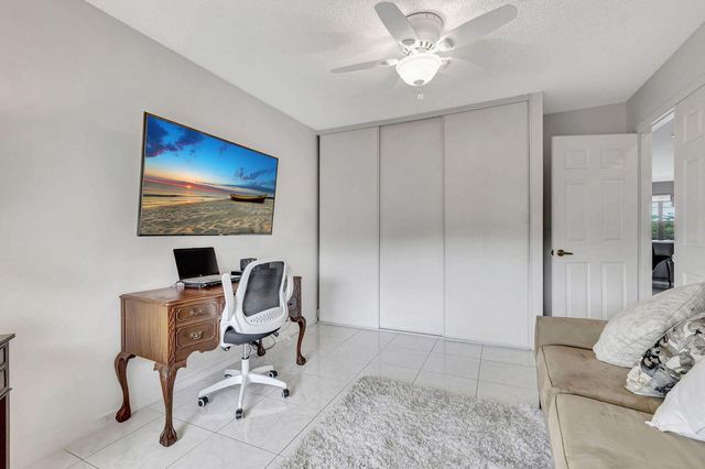 8320 WATERLINE Drive 201, Boynton Beach, FL 33472