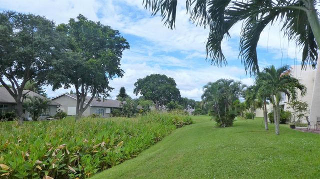 2500 Fiore Way 102-C, Delray Beach, FL 33445