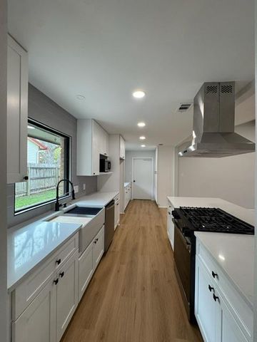 2501 Monitor DR, Austin, TX 78745